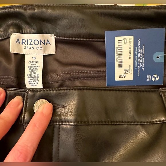 Arizona Juniors Womens Mid Rise Flat Front Wide Leg Pant - Picture 8 of 9